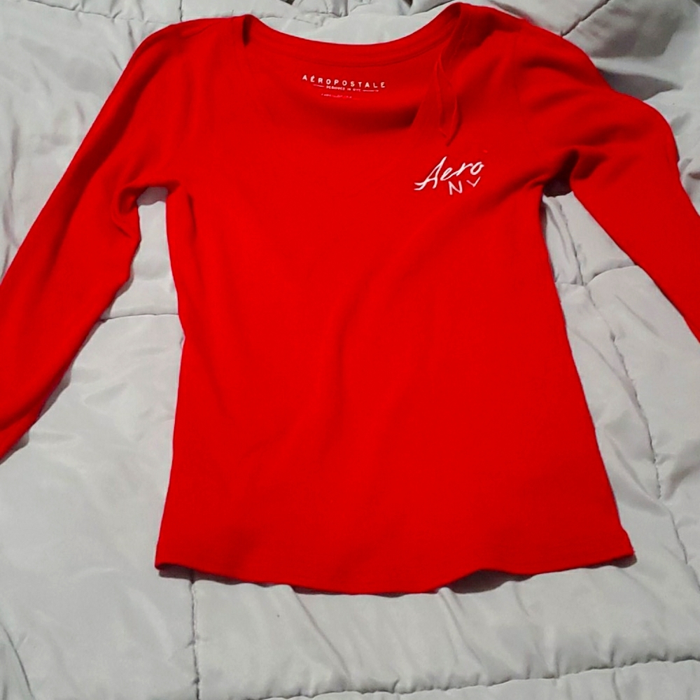 Long sleeve v-neck